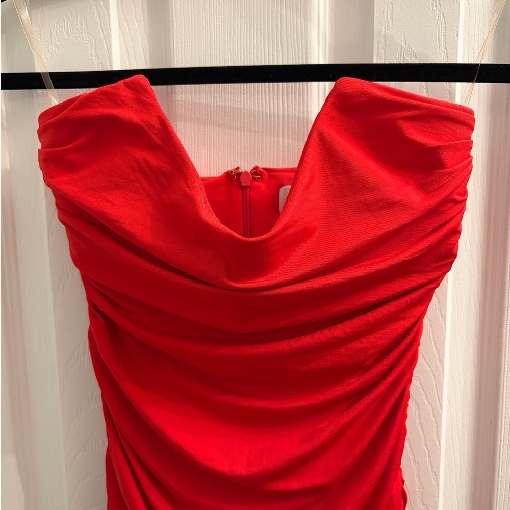 Oh Polly Women’s Red Strapless Ruched Cocktail Party Mini Dress Size 4 - Picture 2 of 9